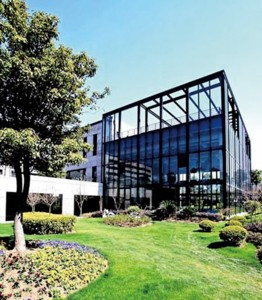 申城首个低碳办公示范区——“印象钢谷”