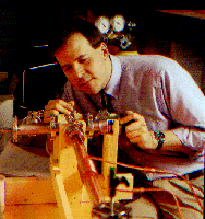 金属玻璃科学家