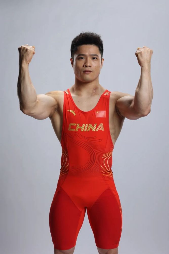 李发彬