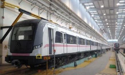 武汉地铁2号线车辆设施