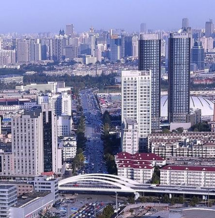 车水马龙的天津