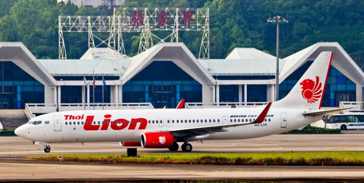 张家界荷花国际机场泰国狮航航空起降