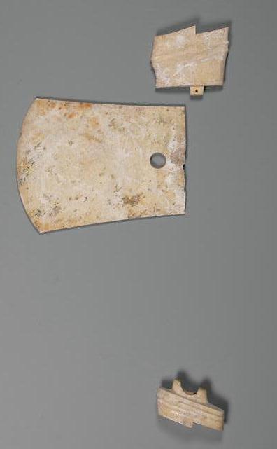 良渚文化玉钺组件