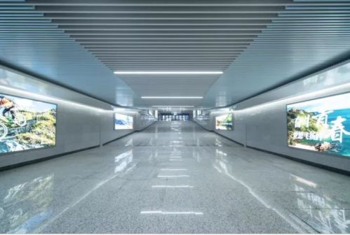 连云港站地下出站通道实景