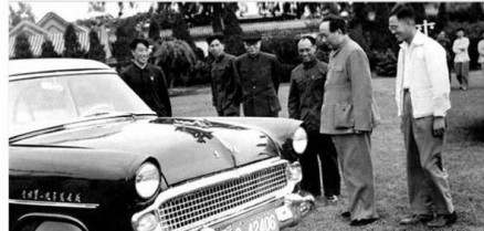 东风牌轿车