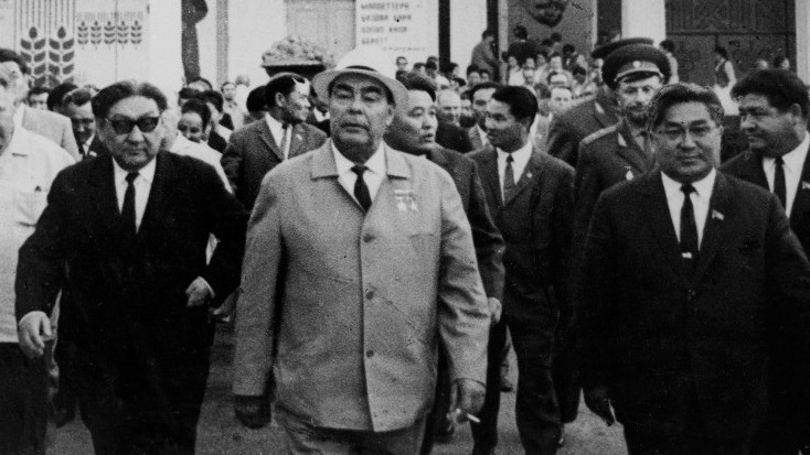 1970年，勃列日涅夫访问伏龙芝