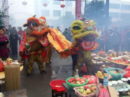 拜土地爷