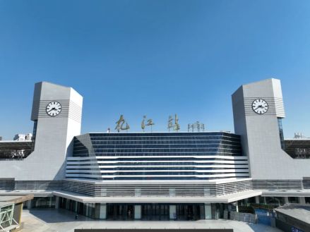 九江站正立面