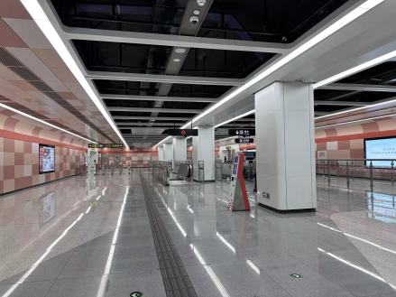 西流湖公园南站