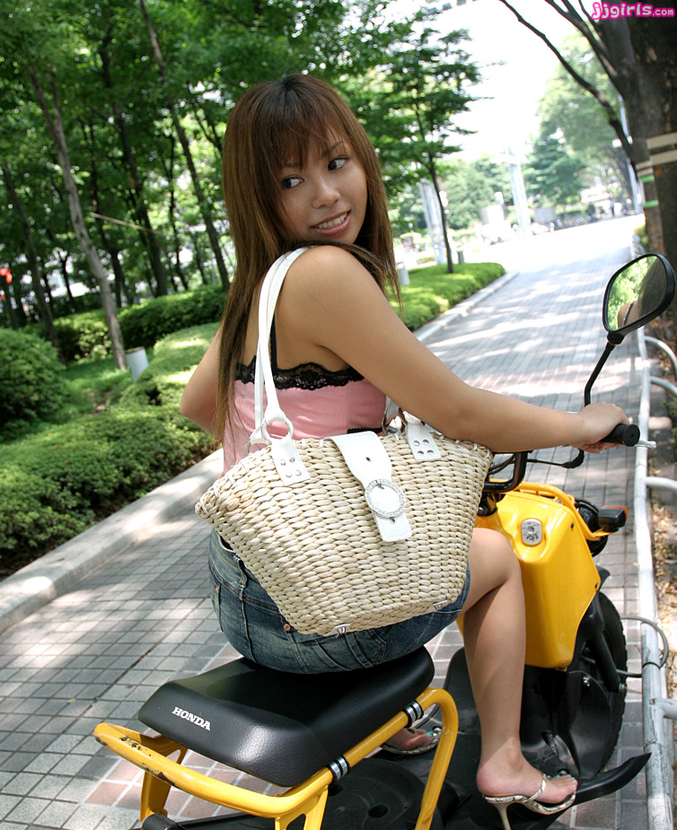 藤井彩