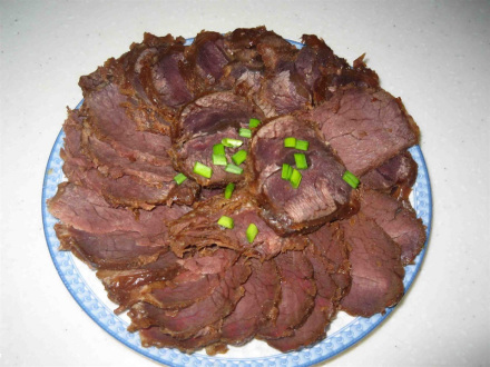 卤牛肉