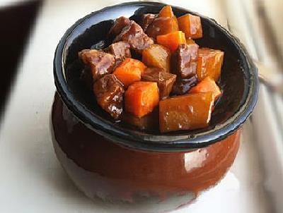 瓦罐牛肉