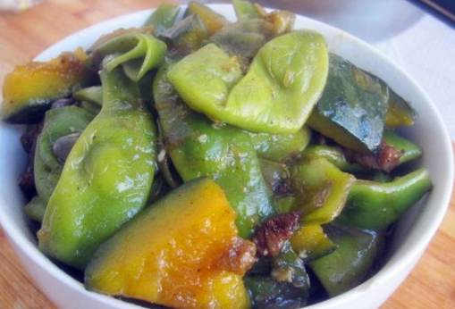 倭瓜炖豆角
