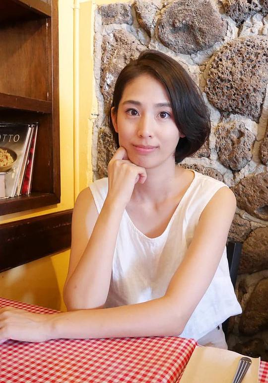 本仮屋丽娜