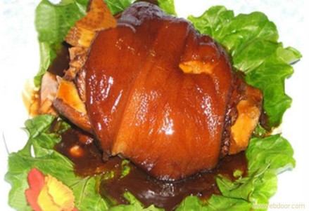 酱肘子