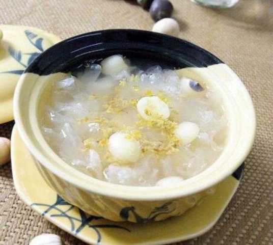 桂花莲子羹