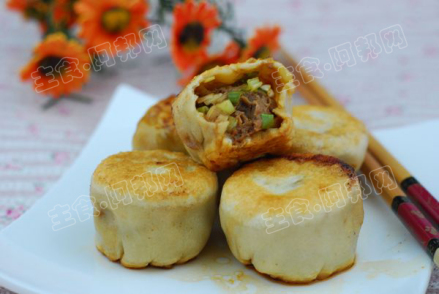 门钉肉饼