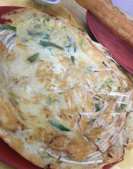 豆芽米粉煎饼