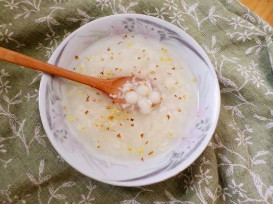 桂花酒酿小元宵