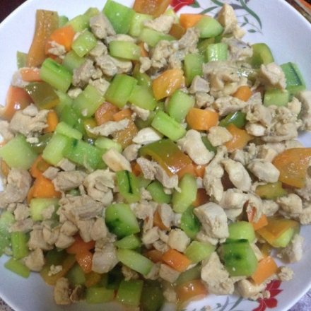 三色鸡丁