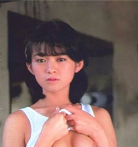 秋元知美