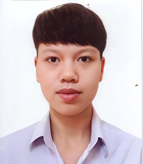 阿利娅·纳瓦西