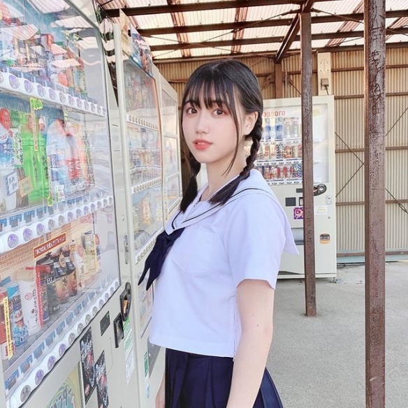 和泉芳怜