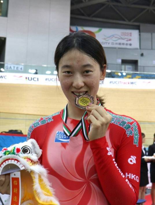 杨倩玉