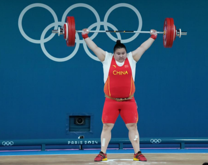 中国选手李雯雯在比赛中
