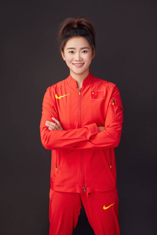 梁小静