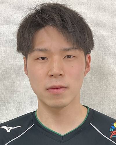 新井雄大