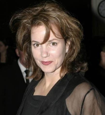 Margaret Colin 
