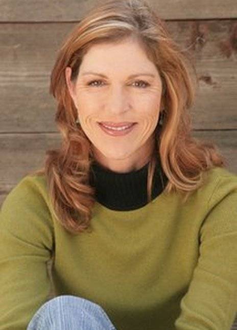Tracy Pfau