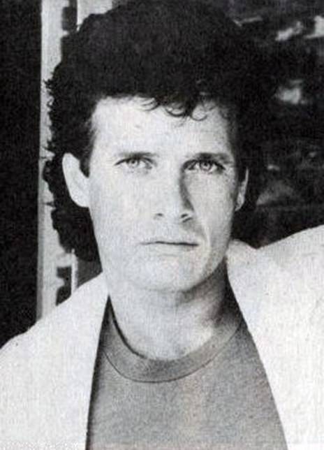 Steve Bond