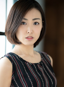 八代水濑性感写真