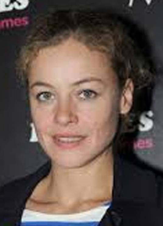 Anne Suarez