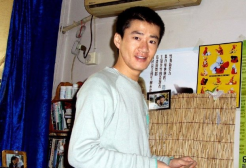 年轻时期的李嘉明