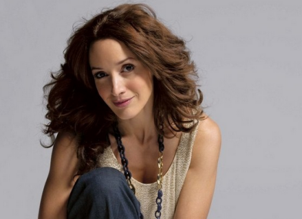 Jennifer Beals