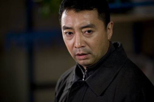 美丽鲜花在开放剧照